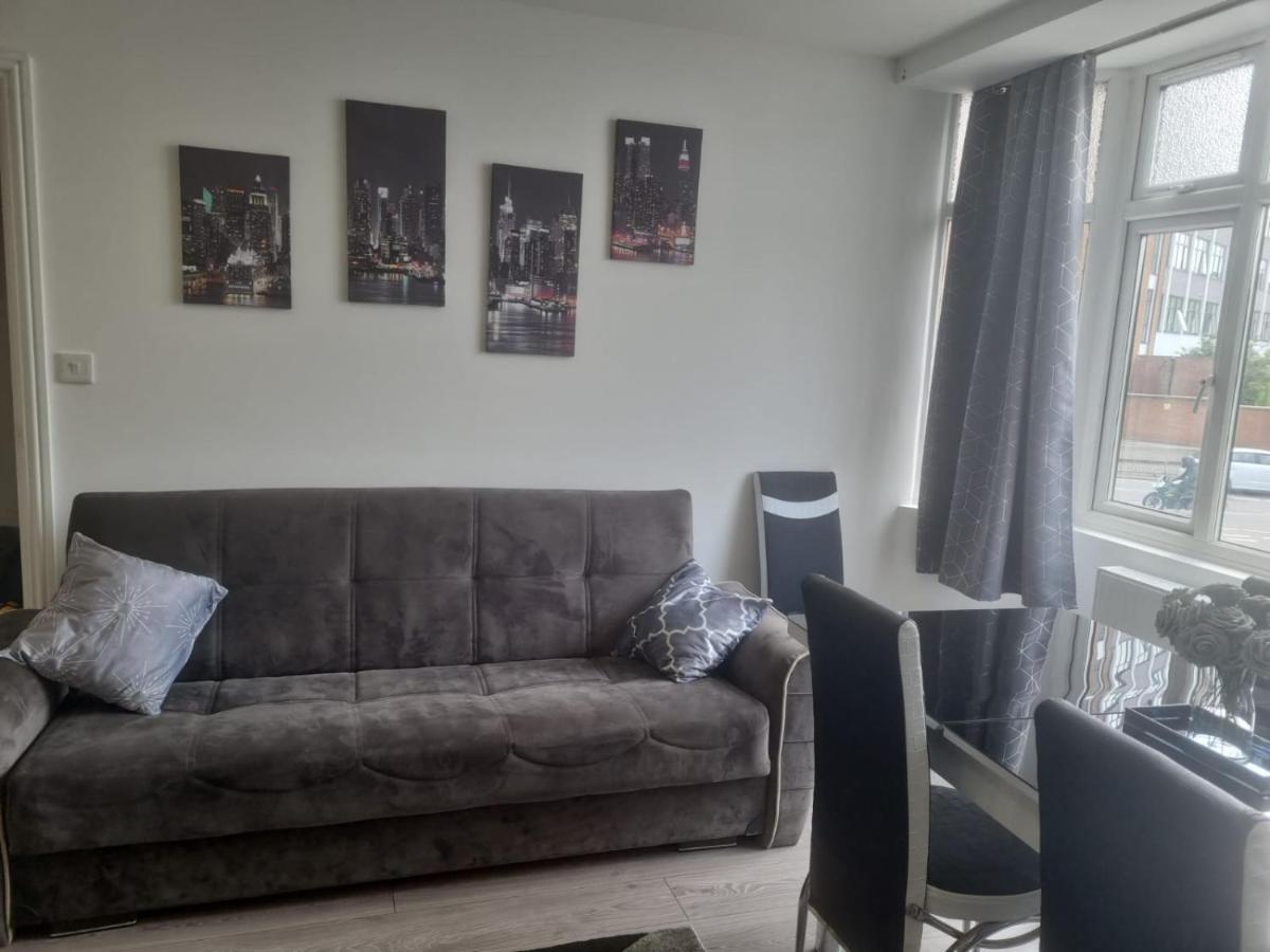 Attractive 2 Bed Apartments Free Wi-Fi And Parking Croydon Dış mekan fotoğraf